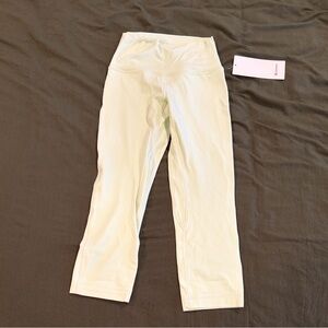 Lululemon Mint Green 21” Align Cropped Leggings